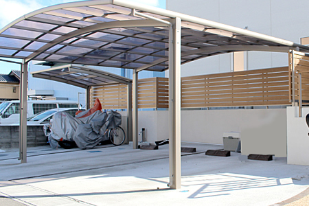 有限会社愛光工建は車庫・カーポートの施工に対応しています。